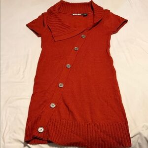 Planet Gold Red Knit Sweater
